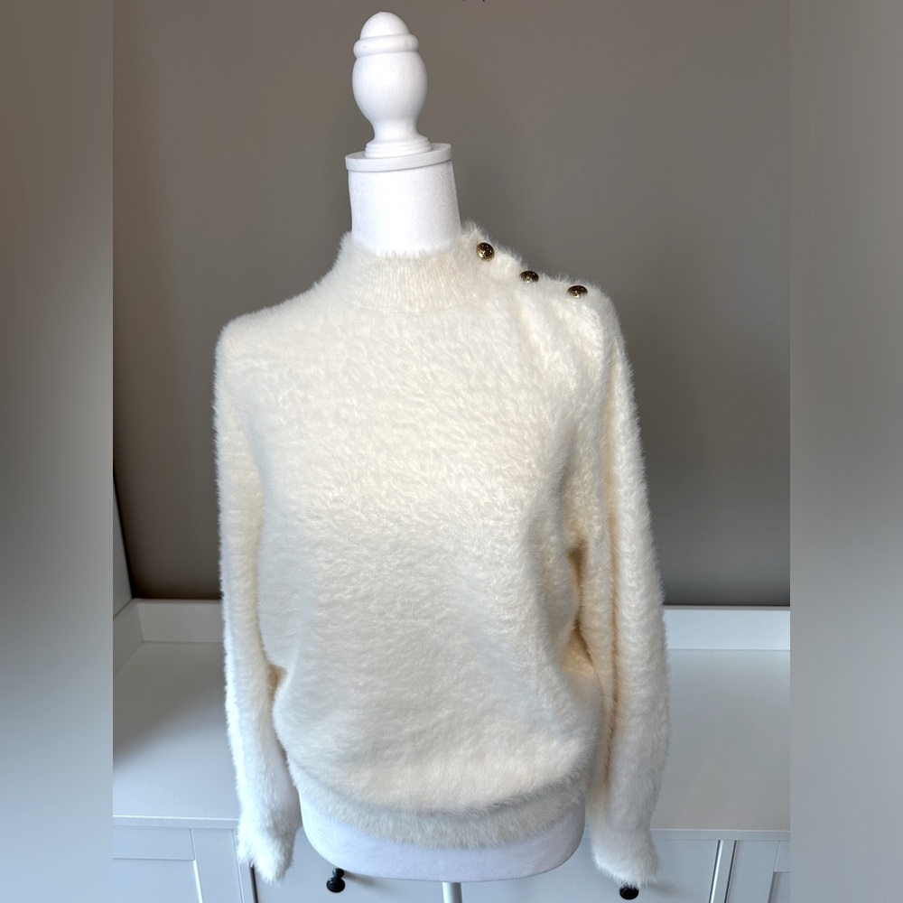 Banana Republic Women’s Shoulder Button Sweater